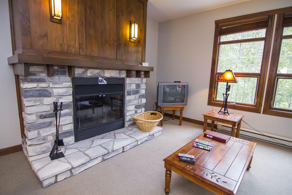Tremblant Les Eaux - Location Adp Apartment Mont-Tremblant Ngoại thất bức ảnh