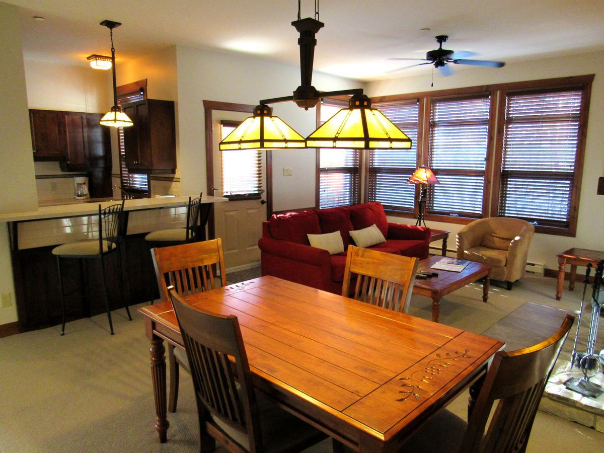 Tremblant Les Eaux - Location Adp Apartment Mont-Tremblant Ngoại thất bức ảnh