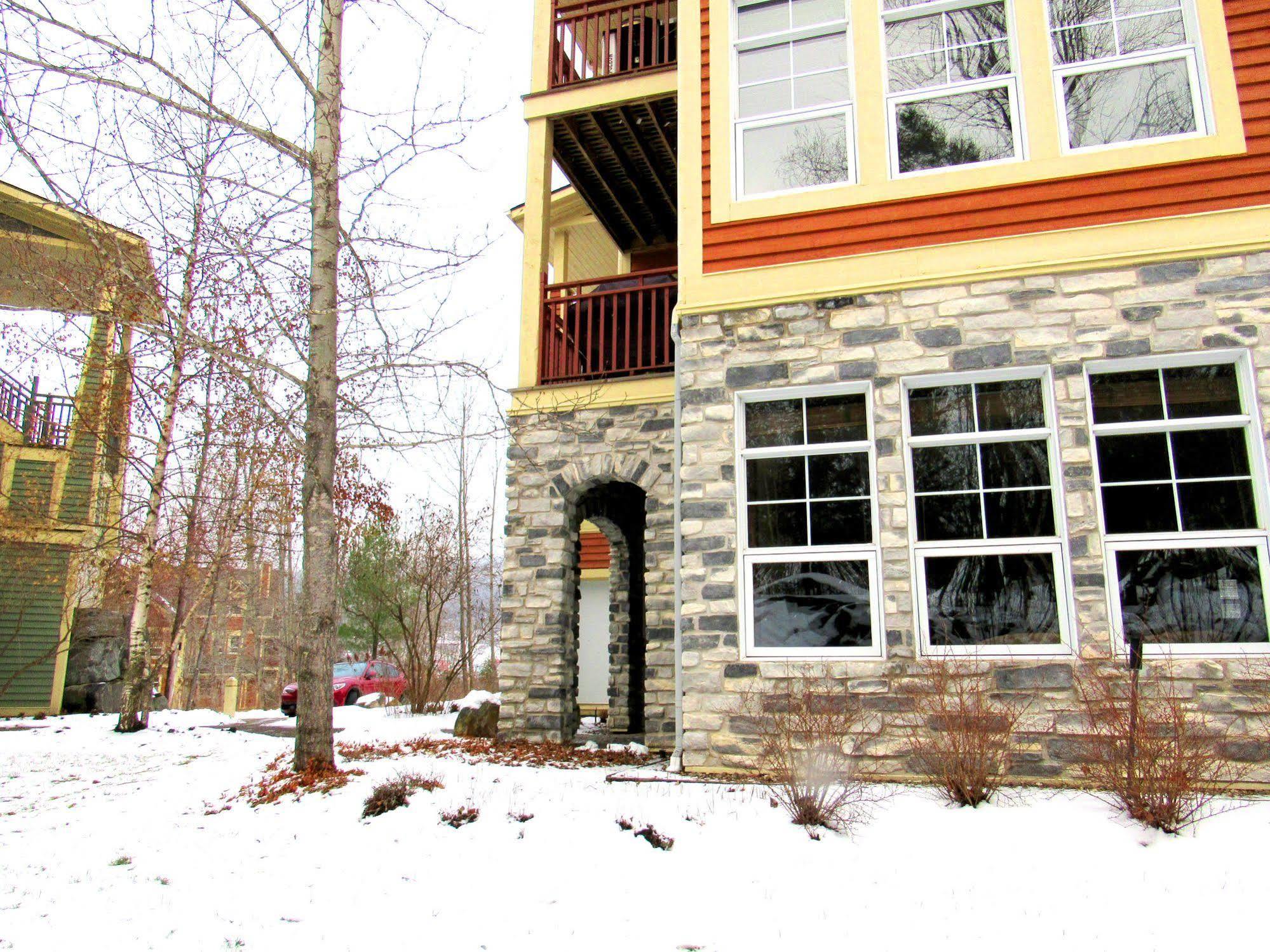 Tremblant Les Eaux - Location Adp Apartment Mont-Tremblant Ngoại thất bức ảnh