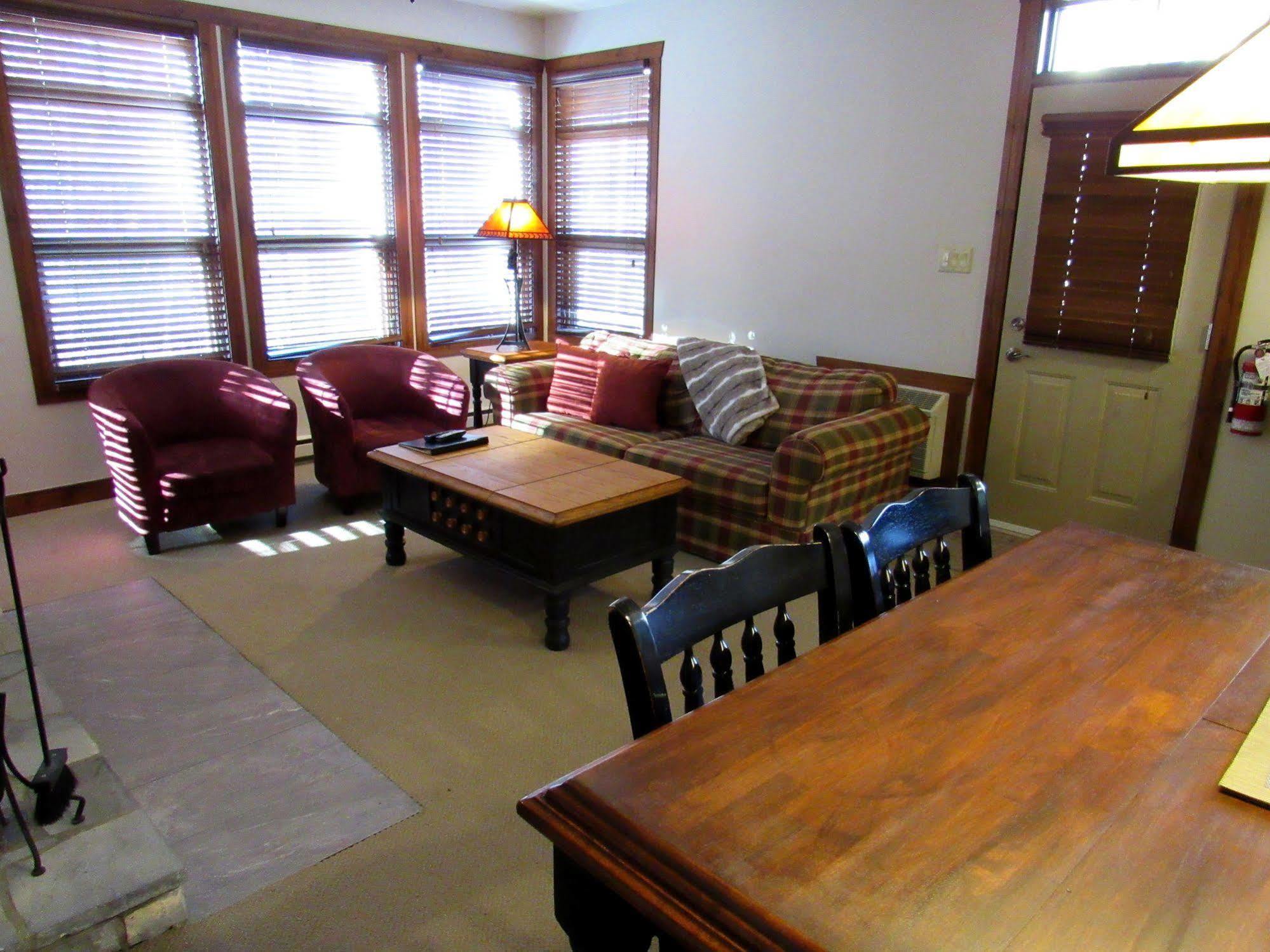 Tremblant Les Eaux - Location Adp Apartment Mont-Tremblant Ngoại thất bức ảnh