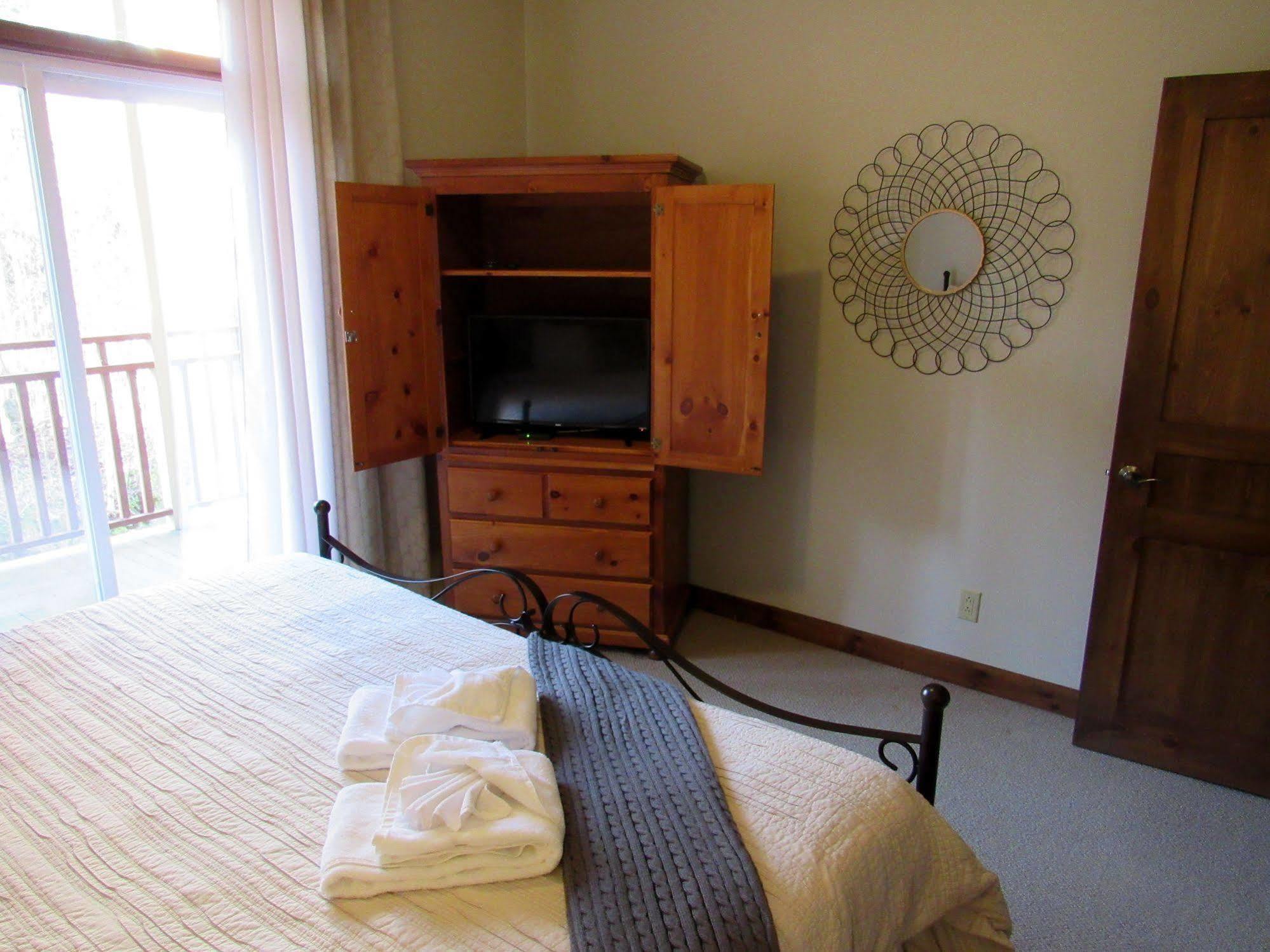 Tremblant Les Eaux - Location Adp Apartment Mont-Tremblant Ngoại thất bức ảnh
